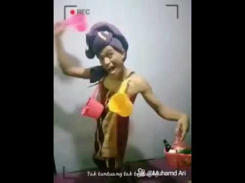 Video Lucu Bikin Ngakak ( Aku Belum Mandi ) Terbaru 2018