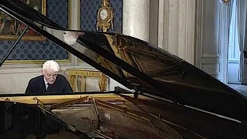 Vlado Perlemuter plays Ravel Gaspard de la nuit (J...