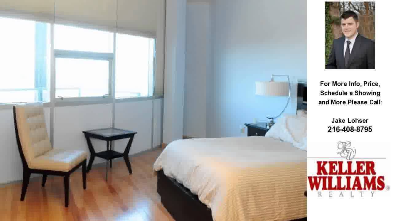 701 West Lakeside Avenue 