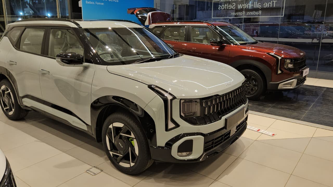 2026 Kia Seltos GT Line | 18 inch Alloys & GREEN Brake Calipers | Exterior, Interior & Boot Space