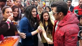 Salman Khan Birthday 2015: Crazy FANS Cry \& Wish Sultan Happy 50th Birthday