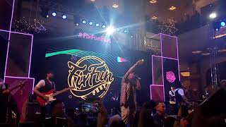 Story wa 30 detik cocok buat kalian yang lagi galau😋 #DEWA19 #KANGEN