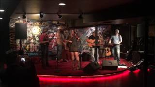 Benezette Blues, Live at Coda