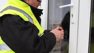 #CramlingtonLocksmithService opening and use of plug spinner on french internal door