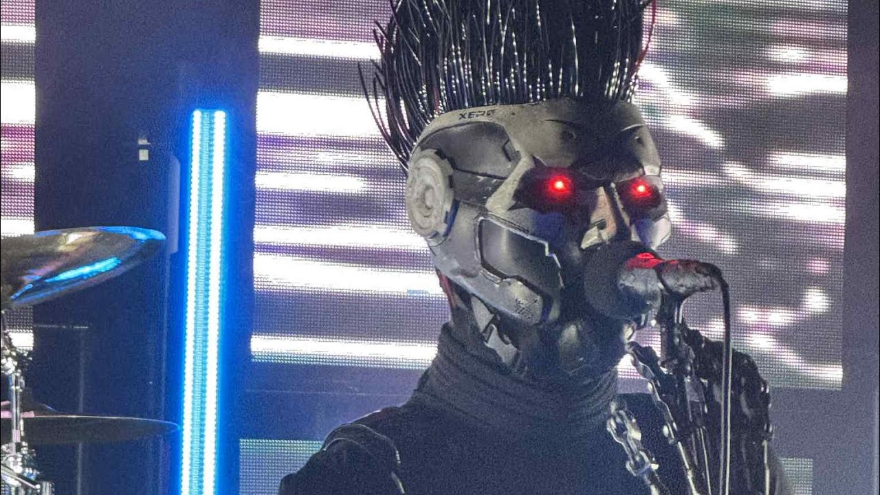 Static x concert - YouTube