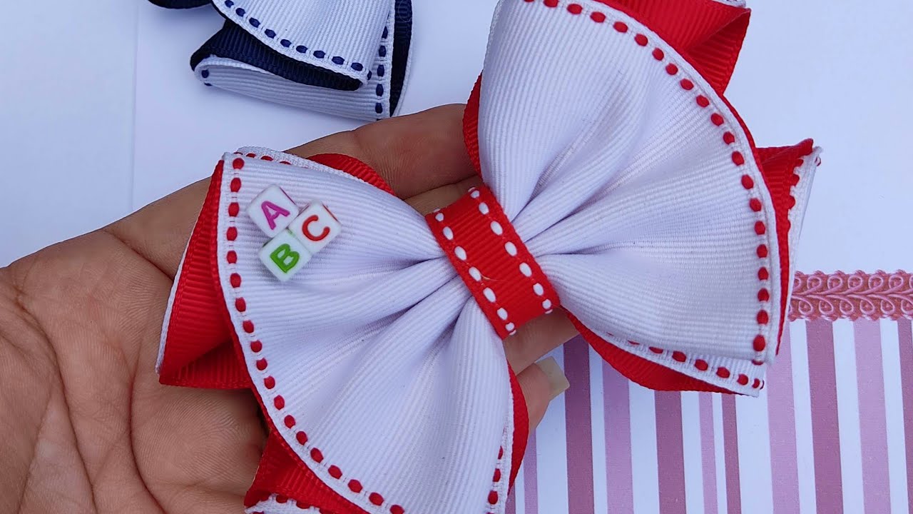 Laço Dobradura 1 (inspiração Volta as aulas) Fita N 9 🎀