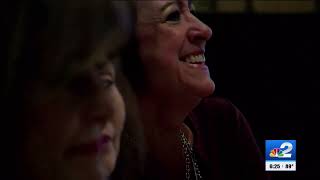 Naples Carrabba’s waitress mesmerizes guests with her voice