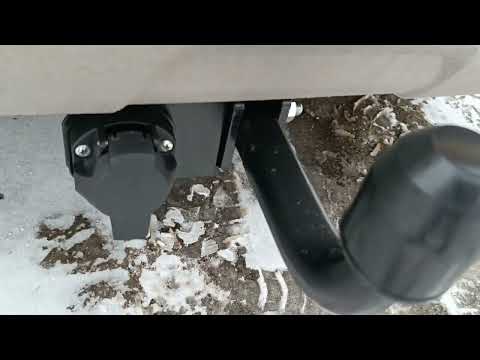 Фаркоп на Renault Logan Stepway 2019- Berg Фаркоп на Renault Logan Stepway 2019- Berg