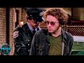 Top 10 Times Sitcoms Predicted the Future