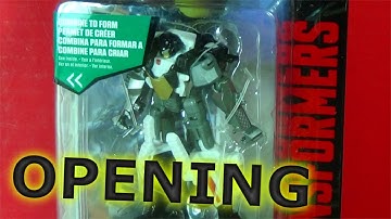 OPENING: Transformers Generations Combiner Wars Legends Class GROOVE