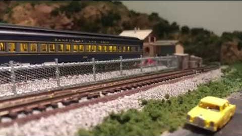 Model RR N Scale Update #19 - Plastic canvas to make Chain Link Fence
