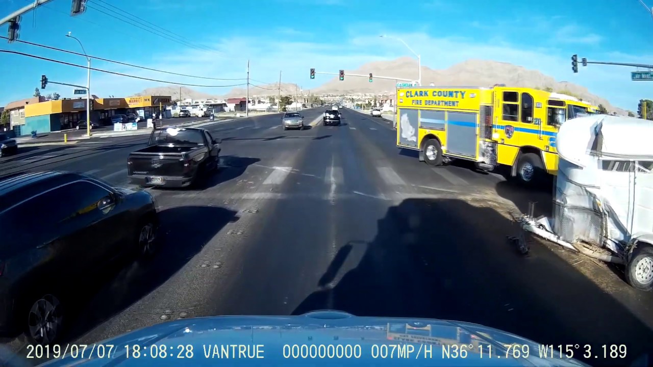 Horse Killed After Red Light Runner Truck Collision Las Vegas - YouTube