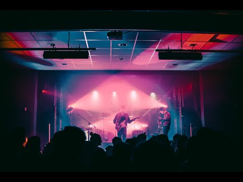 Handshake - Dear Shelter + DRM (Live at Glue)