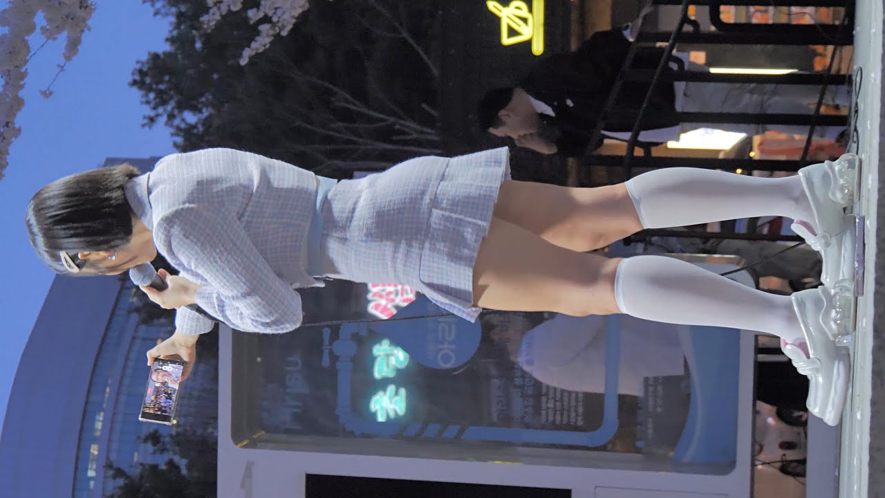 230331 송하예 Song HaYea - 그대를 알고 & 니소식 (신촌깜짝버스킹 신촌아리수스트로공연장) 직캠 fancam by zam