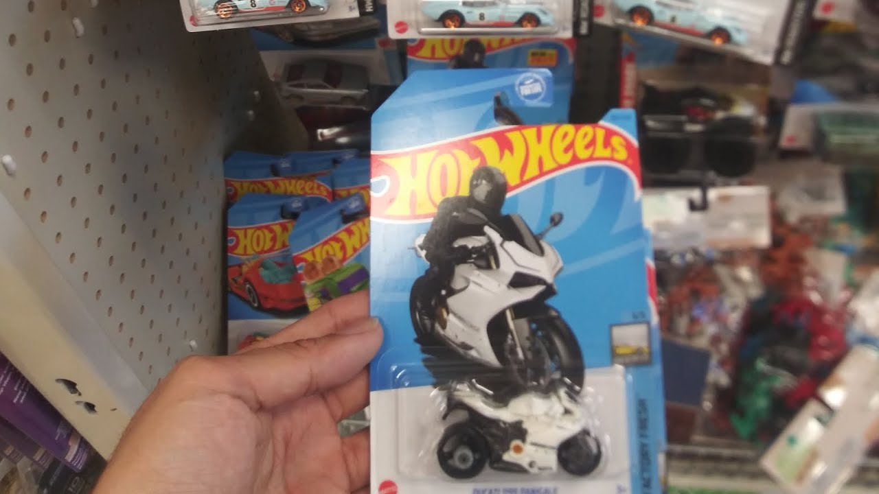 Hot Wheels Hunting;Zamac, Red Edition, M2 Machines Hunting, M2 Machines