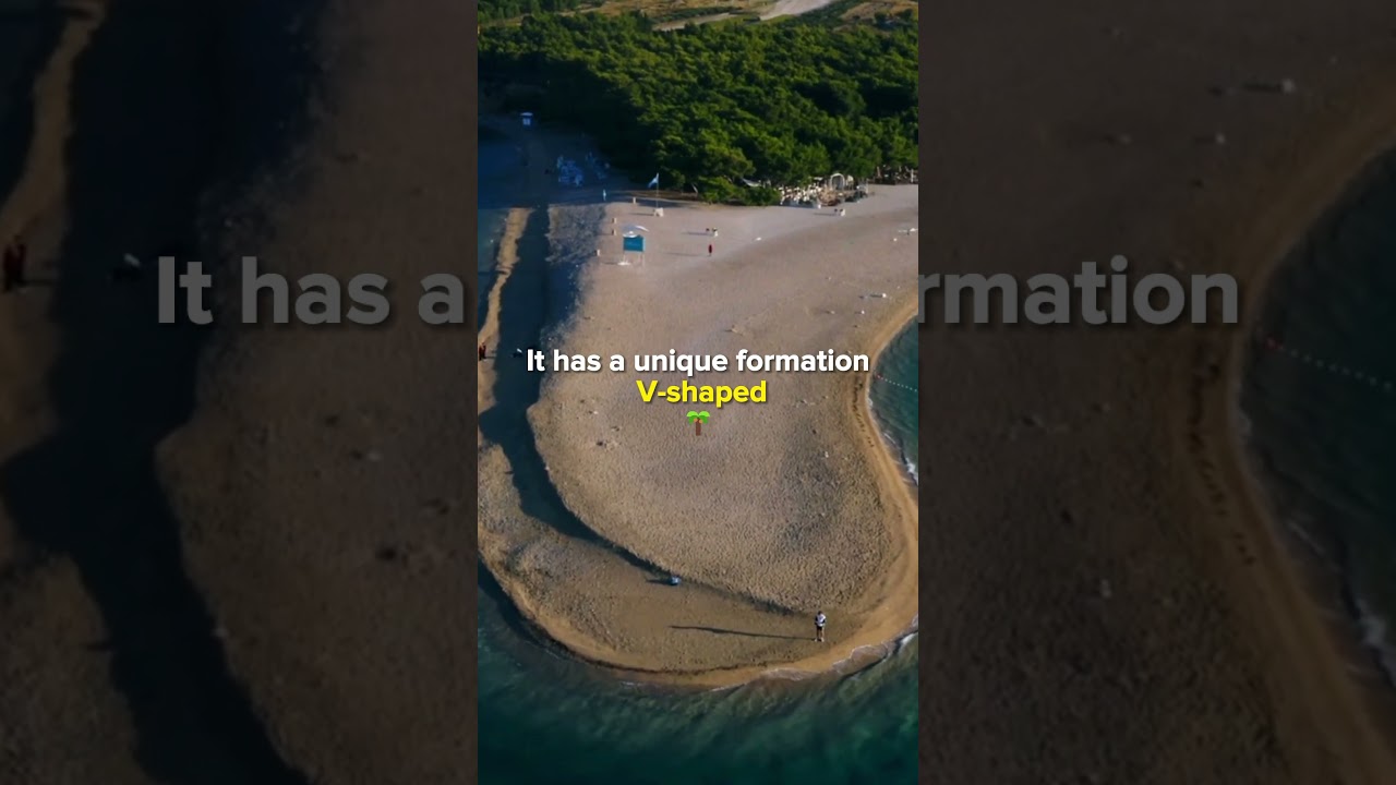 Visit Zlatni Rat Beach in Croatia ⛱️