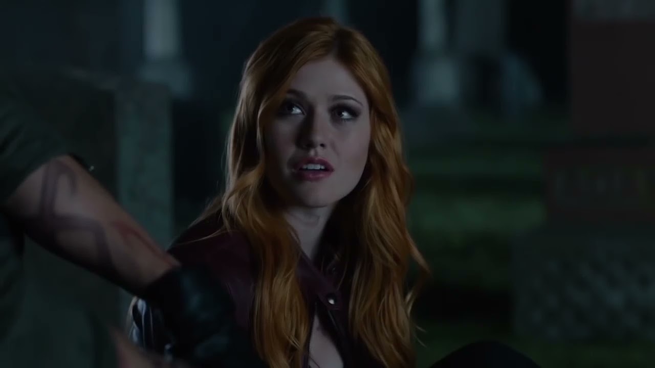 Shadow hunters Simon comes back as a vampire.