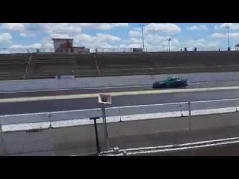 English Racing Integra - YouTube