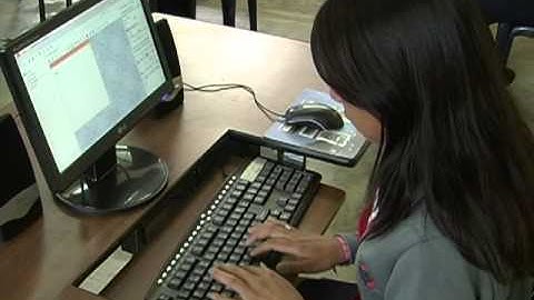 MinEduc y Mintel inauguran laboratorios de computación en cuatro planteles educativos emblemáticos