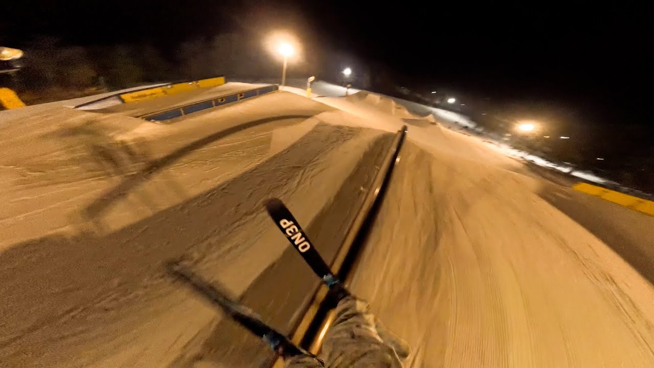 Skiing at 3am! Trollhaugen, WI *POV*