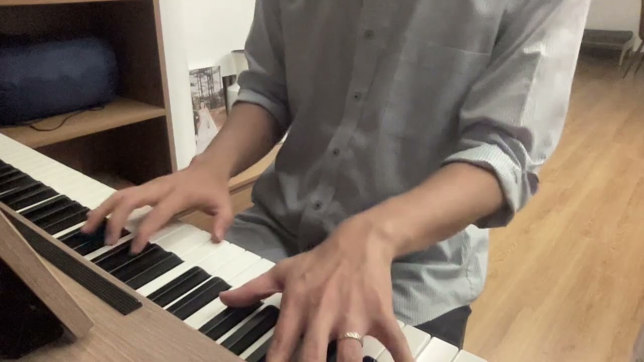 Debussy - The girl with the flaxen hair