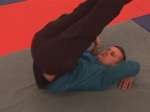 How To Do A Kip Up - YouTube