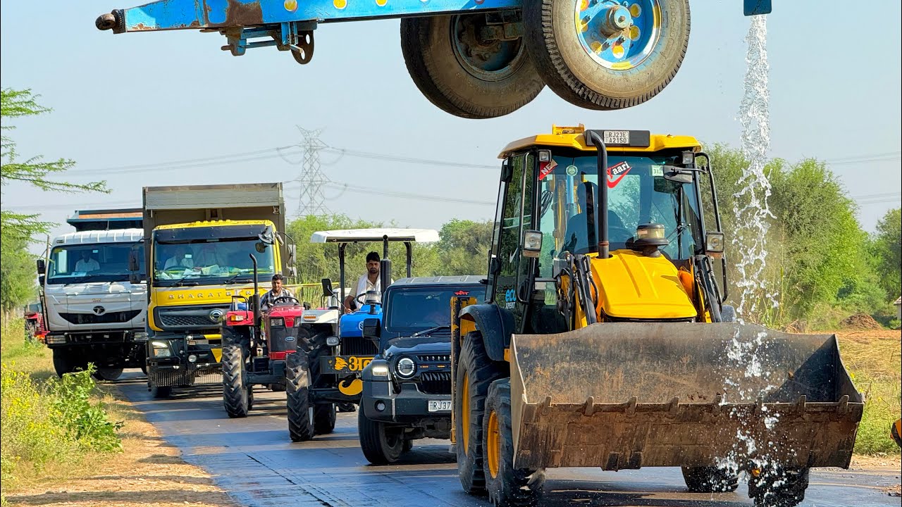 Jcb 3dx loading Mud in TATA Tippers Tractors Swaraj 855 Fe New Holland 3630 4x4 Tractor Thar truck 