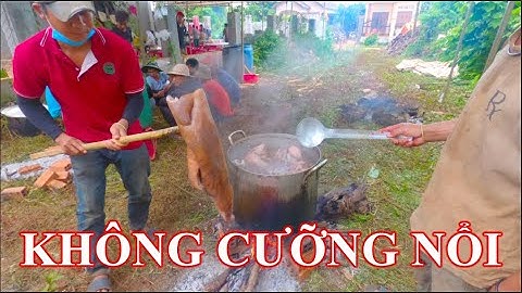 ĂN HEO NÓNG CỦA NGƯỜI TÂY NGUYÊN -  THÚ  VỊ -BẢN SẮC TÂY NGUYÊN - EAT HOT PIGS OF THE TAYA PEOPLE