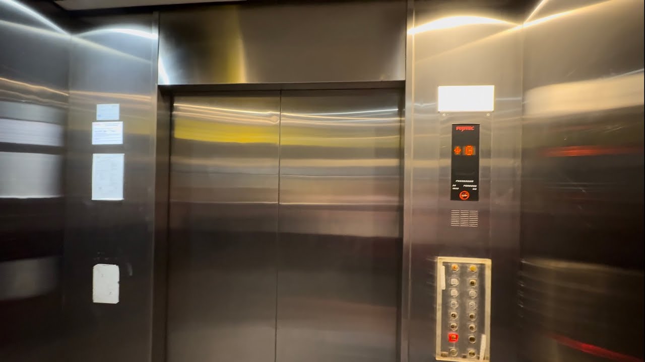 (OOS 1) Fujitec Lift at Oasis Square Blcok D RD