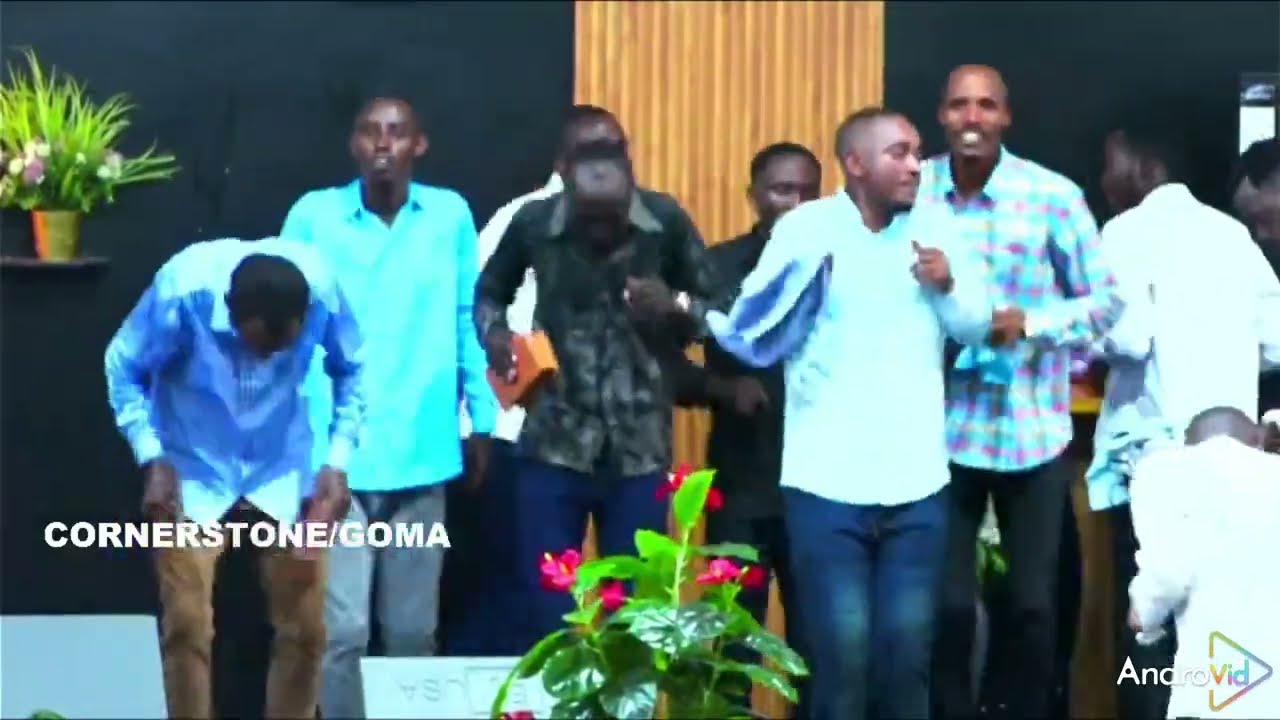 ПИАНИСТ КАРЕГЕЯ НАБАЮМБЕ КРАХОУГОЛЬНОЕ СЛУЖЕНИЕ