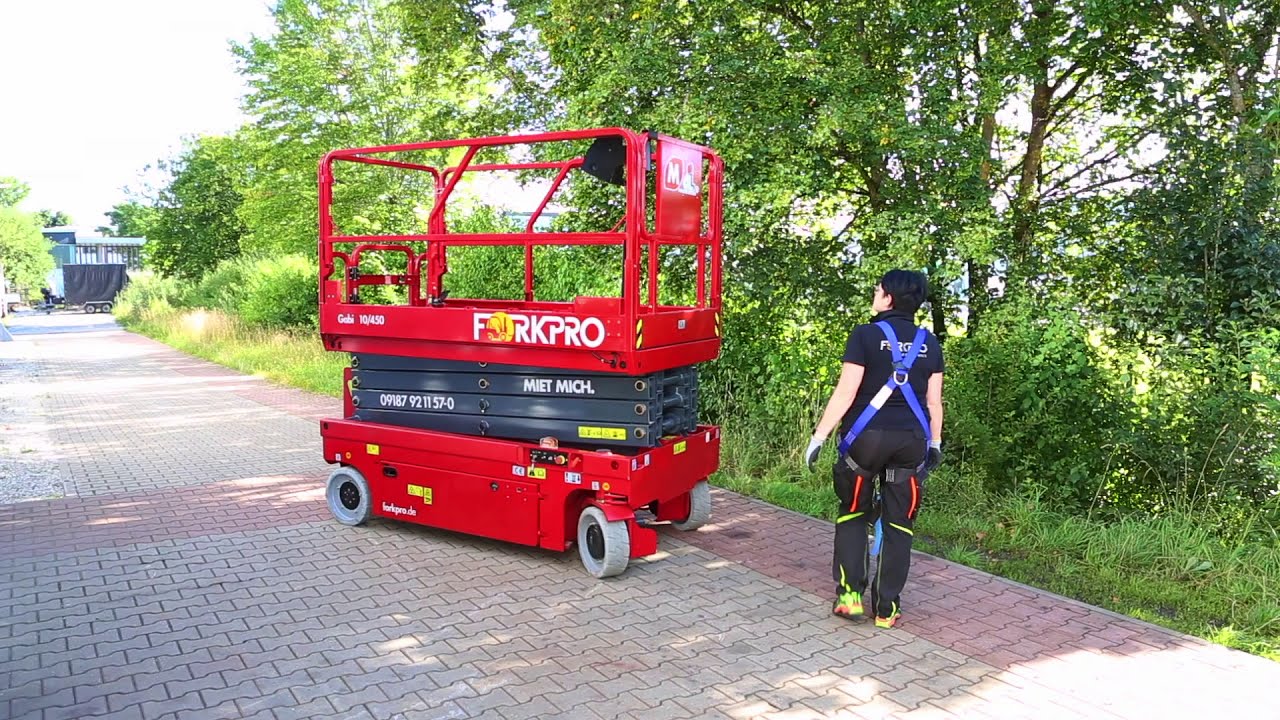 FORKPRO • Elektro-Scherenbühne Anwendervideo