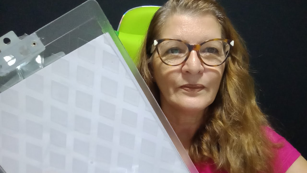 ASMR-CADASTRANDO VOCÊ NA ACADEMIA 🥱😴