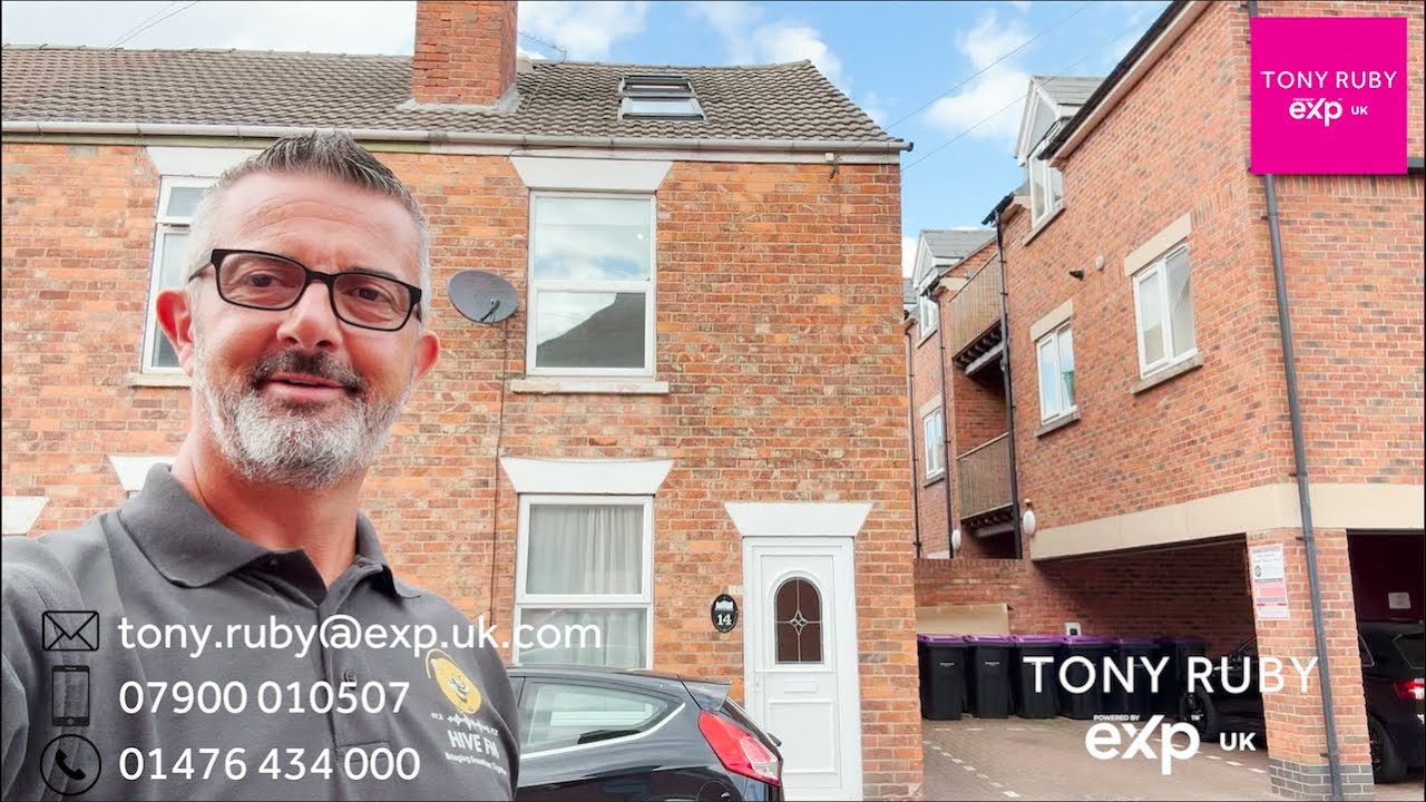 Spacious 4-Bed End-Terrace | 3 Floors, Modern Upgrades & Garden | Grantham Property Tour