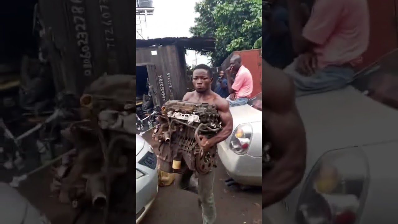Nigerian mechanic stuns onlookers with incredible show of strength