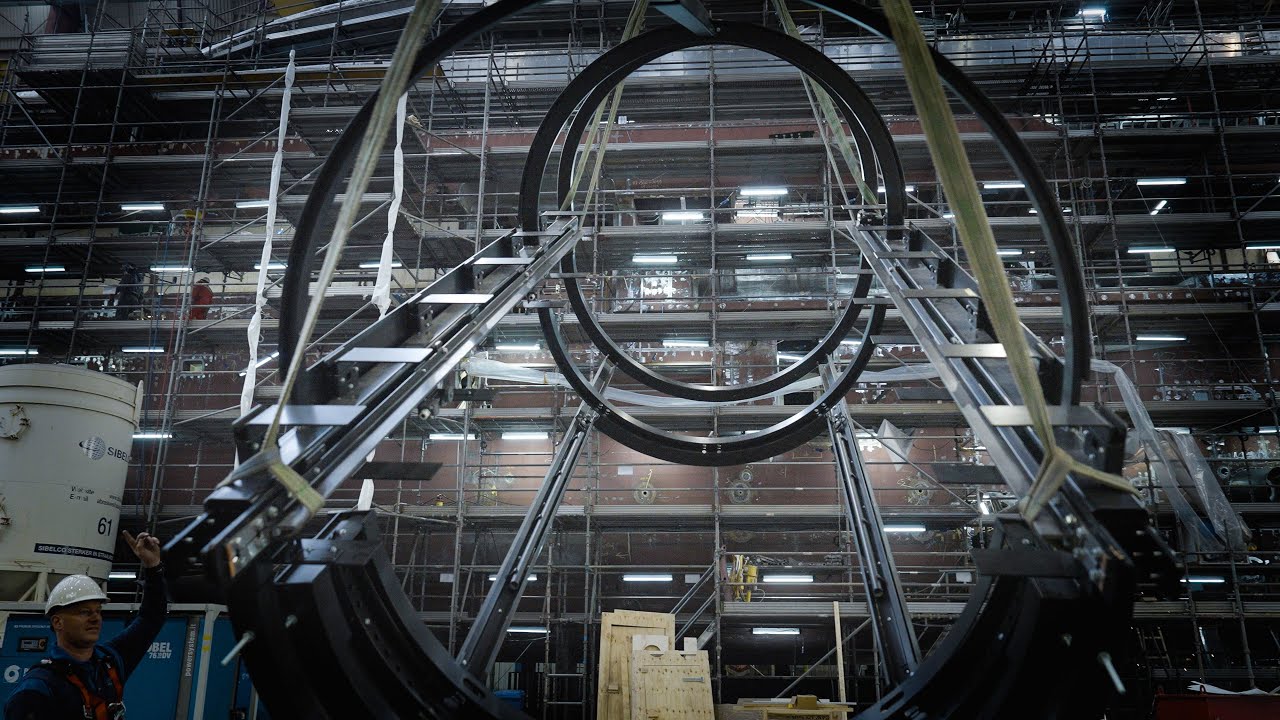 The shape of a new tomorrow is crafted today  |  Rotterdam. Maritime Capital of Europe.