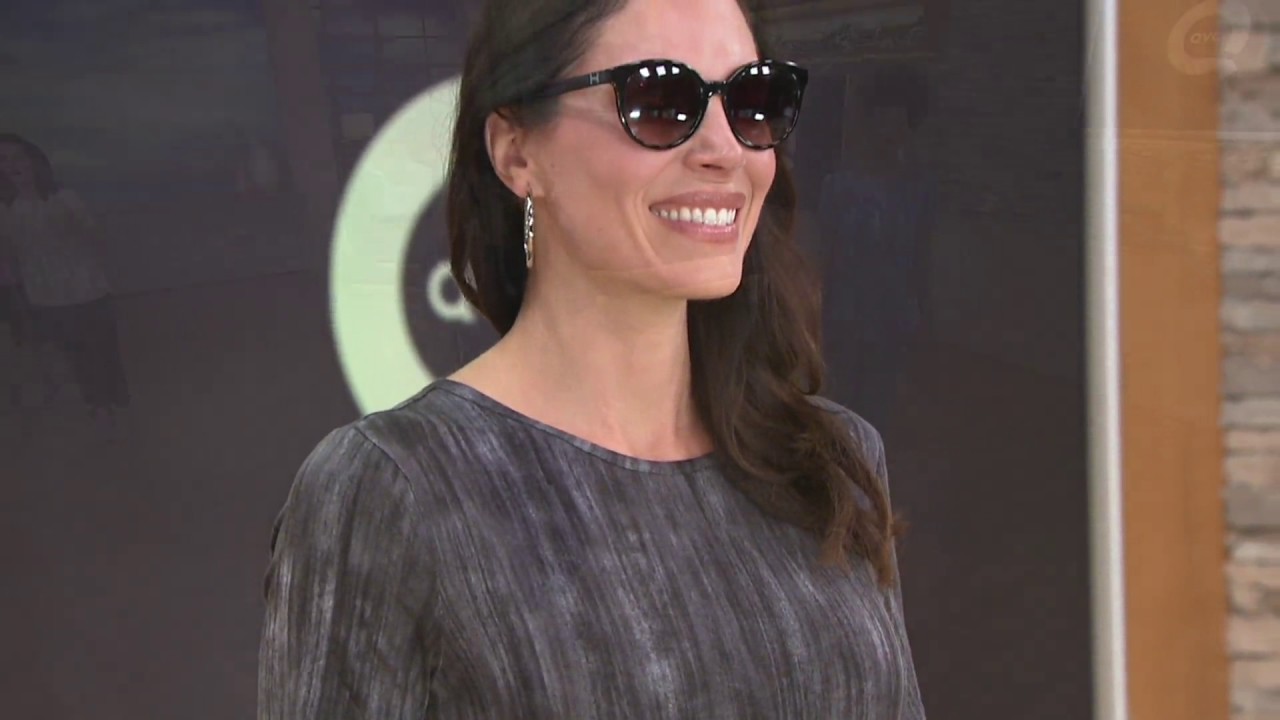 Lisa Rinna Collection Printed Knit Top with Back Detail on QVC