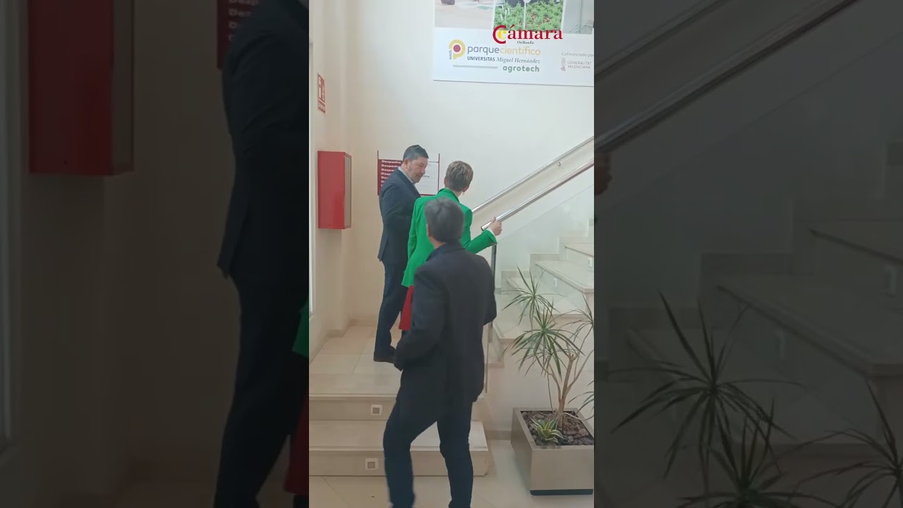 La consellera Marián Cano visita el Vivero de Empresas de Cámara Orihuela