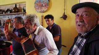 Èla, Èlamu Kondà - Canto in greco di Calabria all'organetto - Gallicianò - Totò Navella