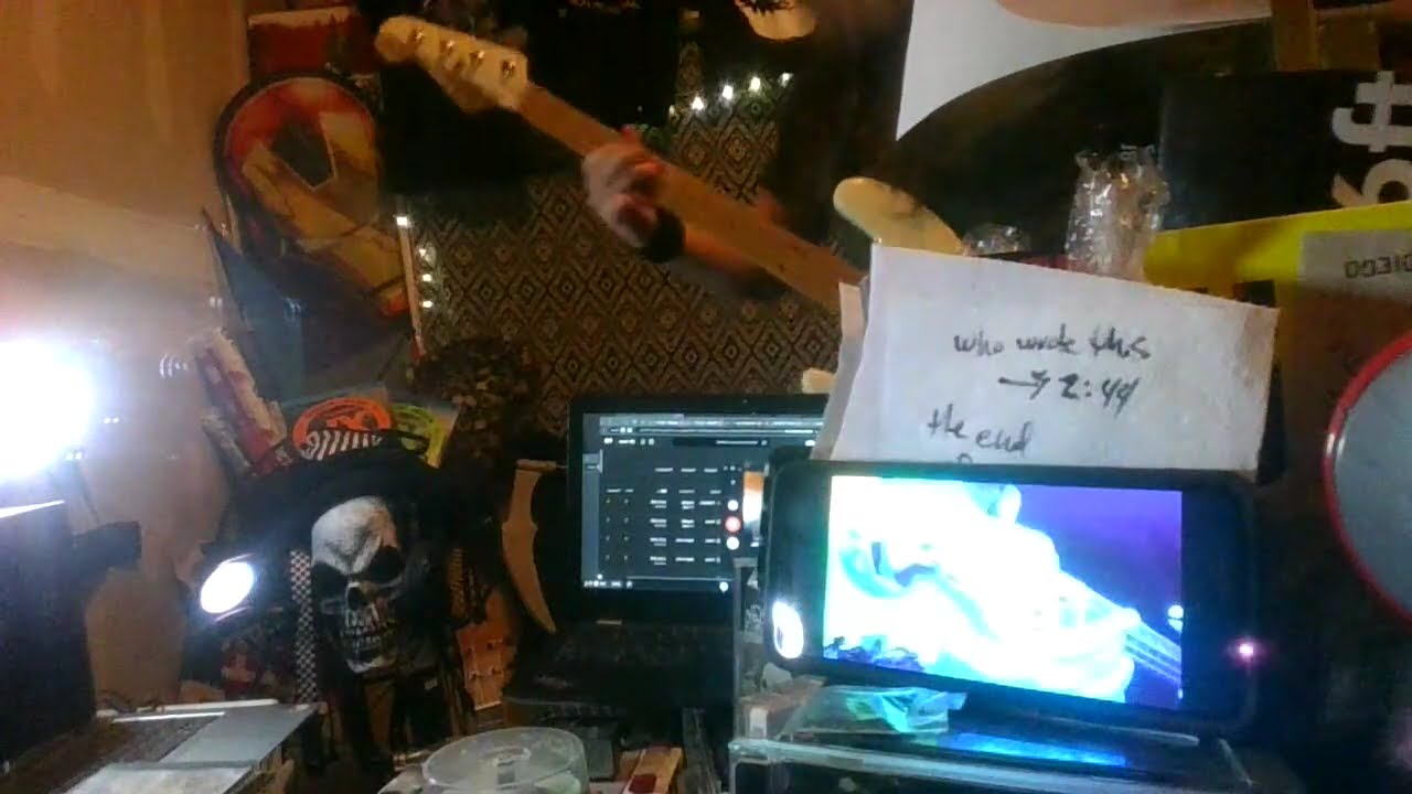 Metallica - Eye of the Beholder - (HD) Bass guitar demo - kyles music playing incorrect string again