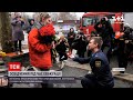 Новини України: вогнеборець зробив пропозицію нареченій просто під час евакуації
