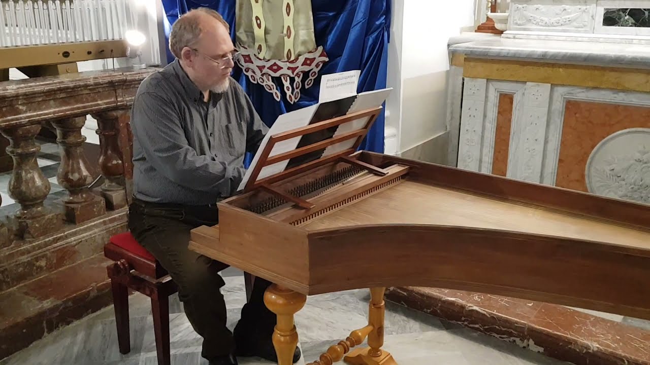 Tochata (sic) & Passacagli on original XVII century Giacomo Ridolfi Harpsichord (Roma, c.1665)