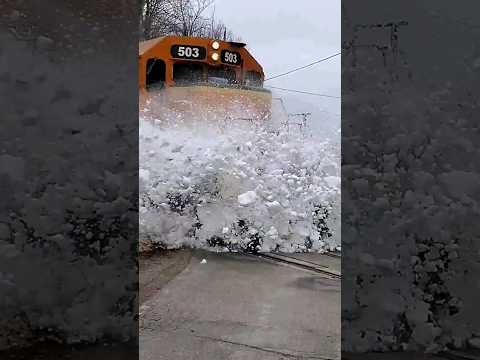 Video: Kan sneeuw een trein laten ontsporen?
