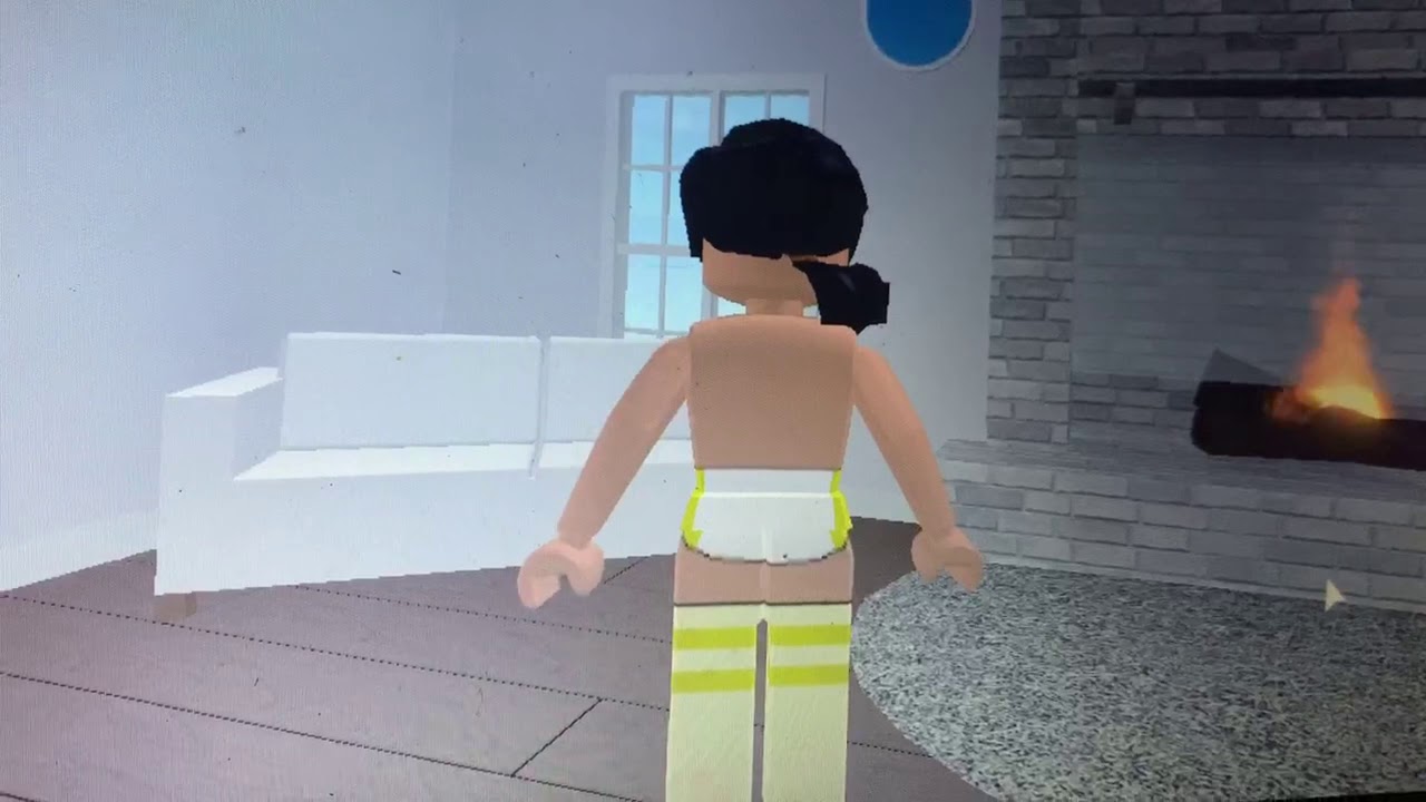 Mary poops diaper (ROBLOX) YouTube