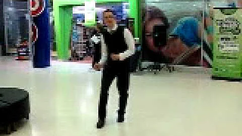 Patrick Everard - Daddy Dance Off Entry