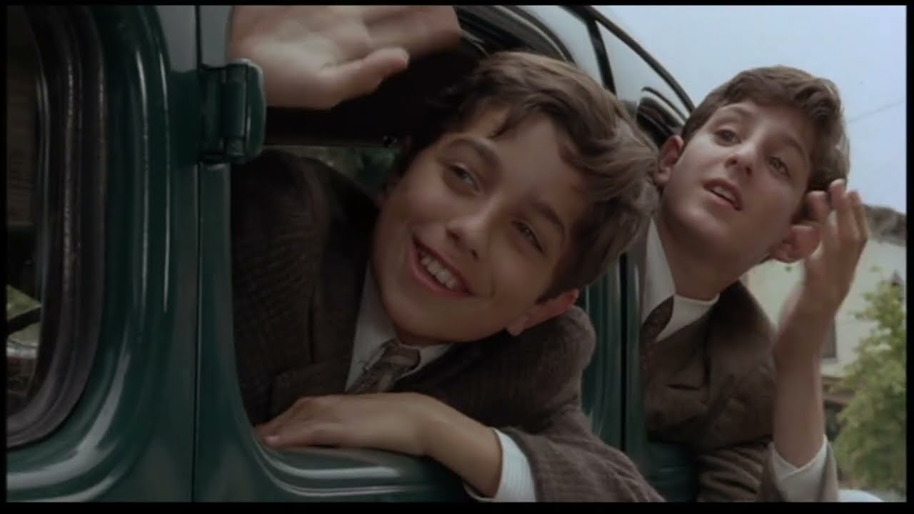 Lost In Yonkers (1993) - Saying Goodbye (Ending)