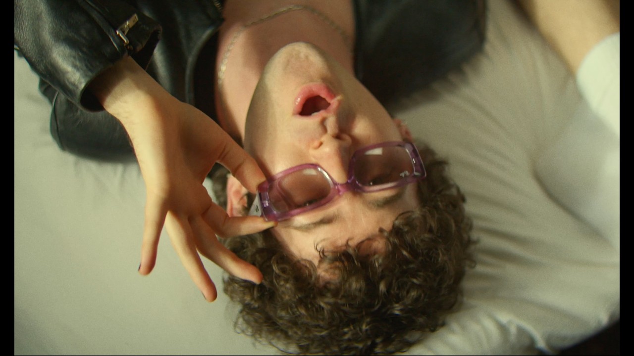 modernlove. – Rockstar: Irish Indie-Pop with Big-Dream Energy