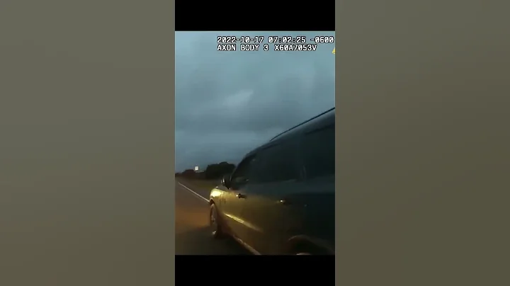 Cop Walks Into Traffic And Intentionally Smashes O...