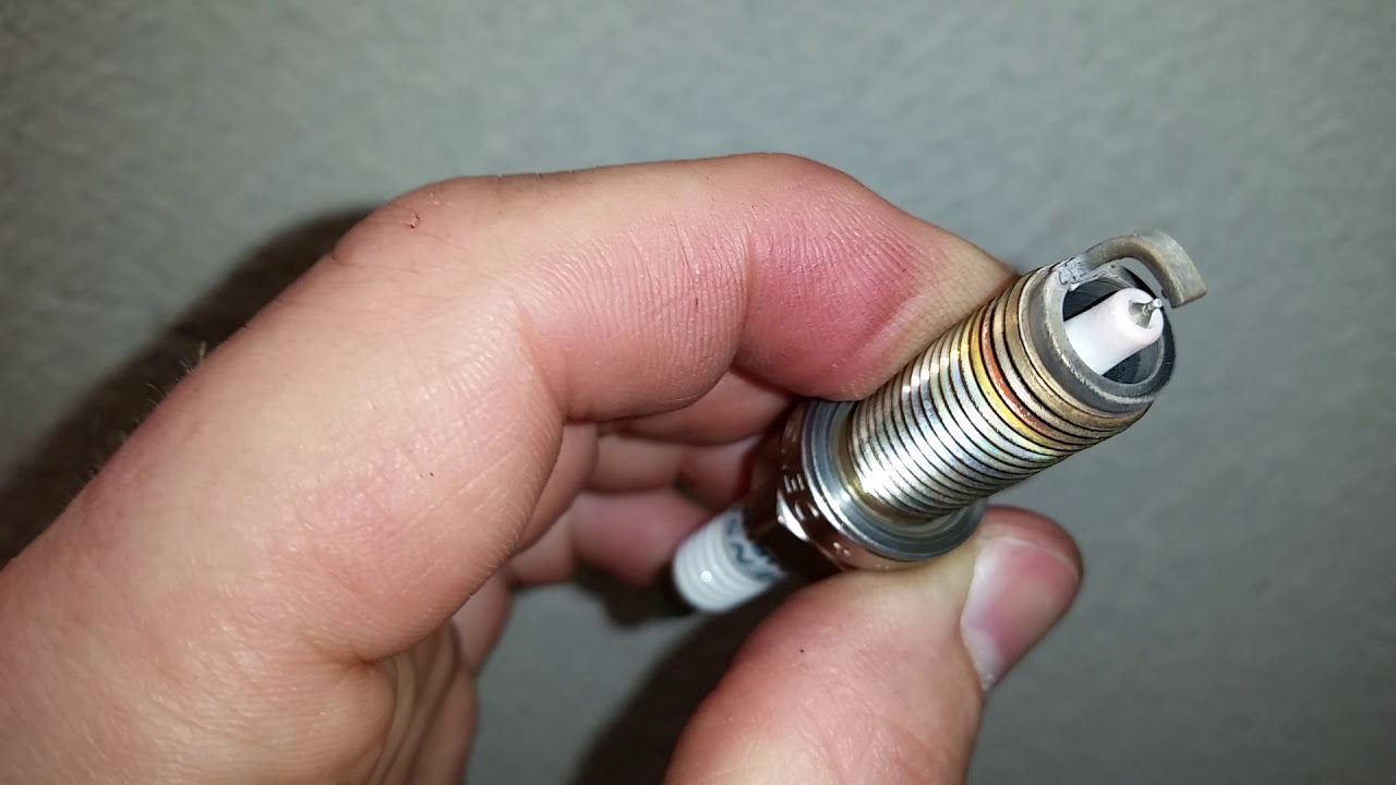 2018-2022 Toyota Camry A25A-FKS 2.5L I4 Engine - Checking Spark Plugs