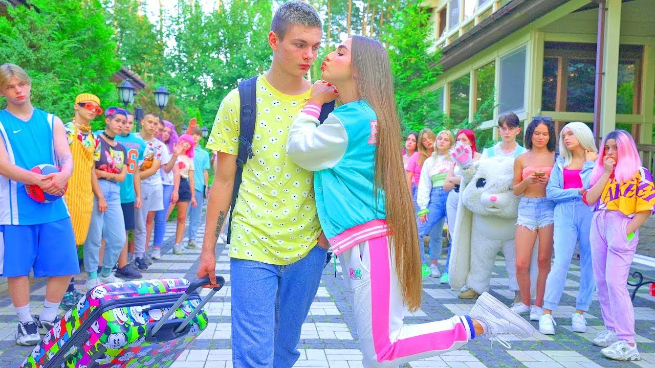 Smile quitte le Camp de Diana ! Est-ce que Diana n'aime plus Smile ?