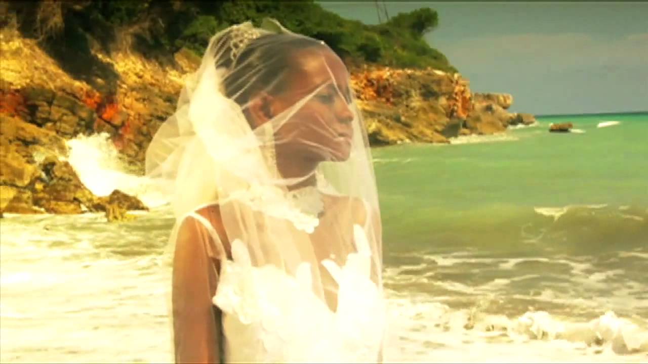 Gyptian Beautiful Lady (Official Video) Gyptian Beautiful Lady (Official Video)